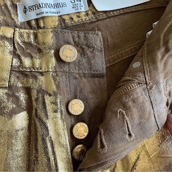 STRADIVARIUS Straight Fit Pants Jeans Coated In Gold Color Cotton Size 2. - Picture 7 of 8